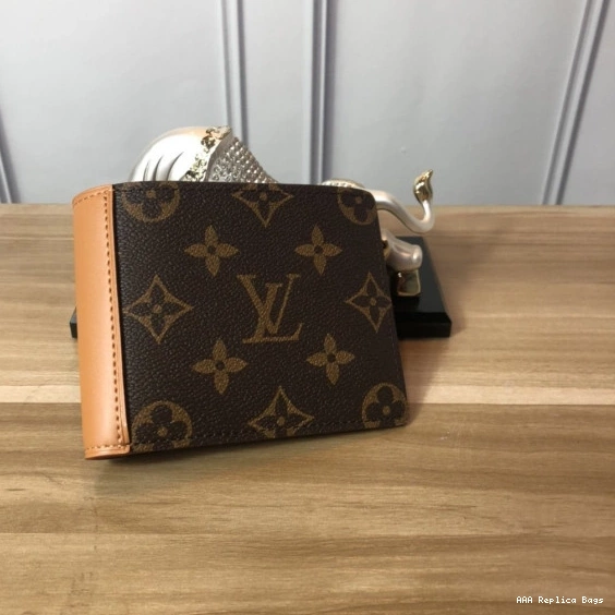 Aaa replica ru VUITTON LOUIS MULTIPLE WALLET 0722